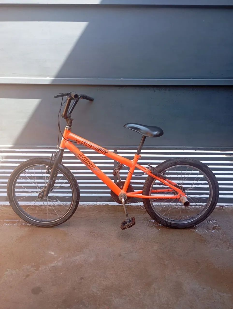 Bicicleta Aro 20 com Tripé - Muito Conservada - Foto 2