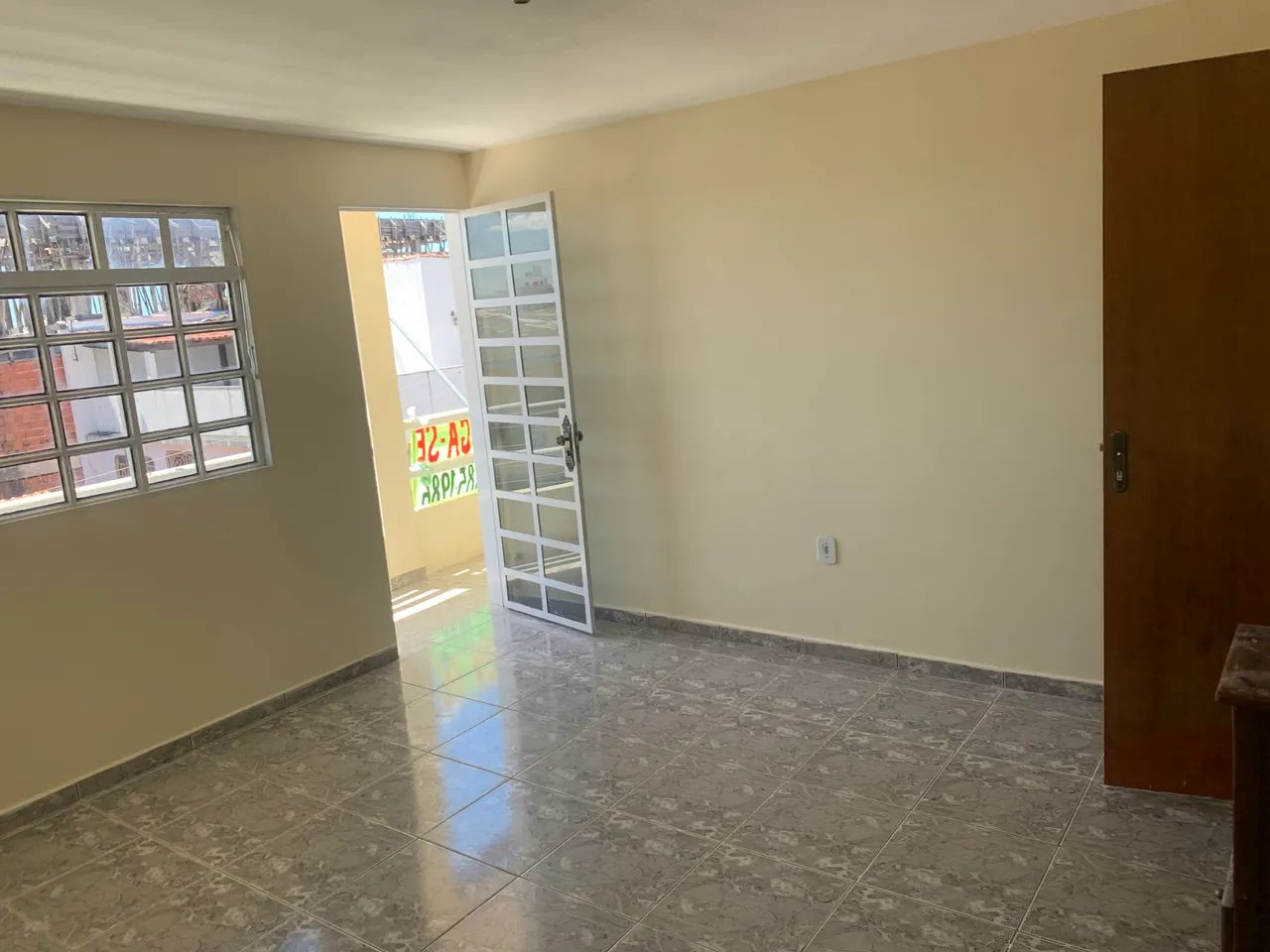 Alugo apartamento 2 quartos - Foto 2