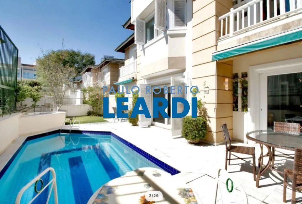 CASA EM CONDOMÍNIO - CIDADE JARDIM - SP