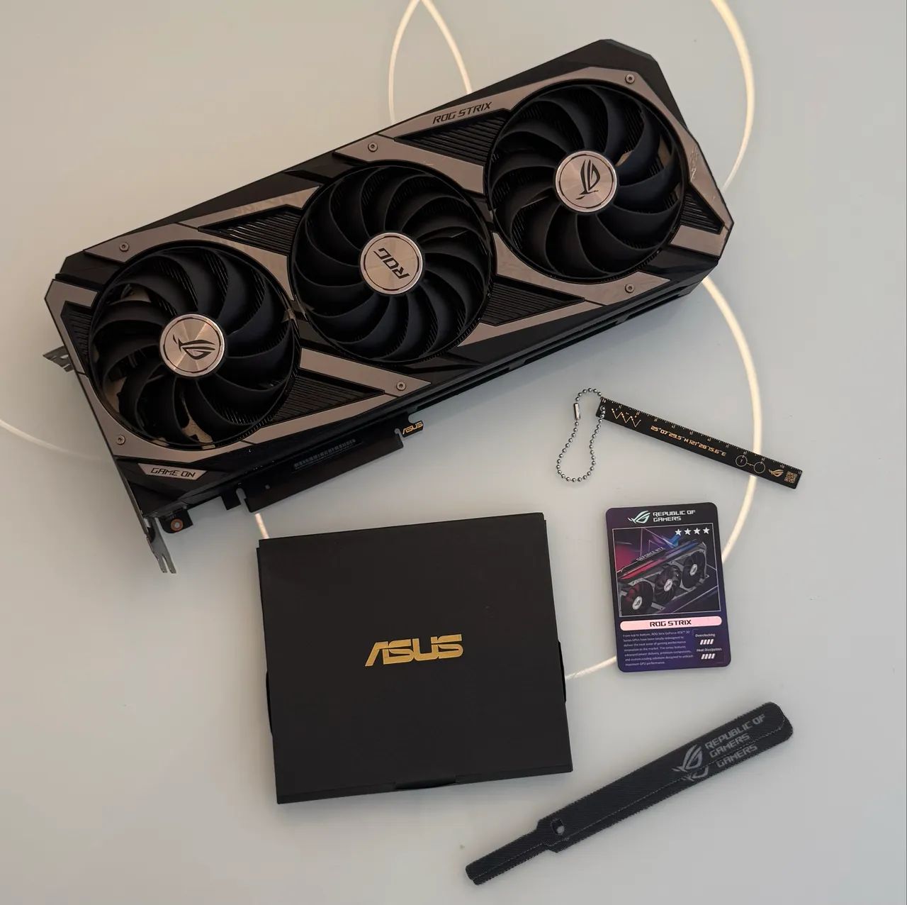RTX 3080 ROG STRIX 10GB - Foto 2