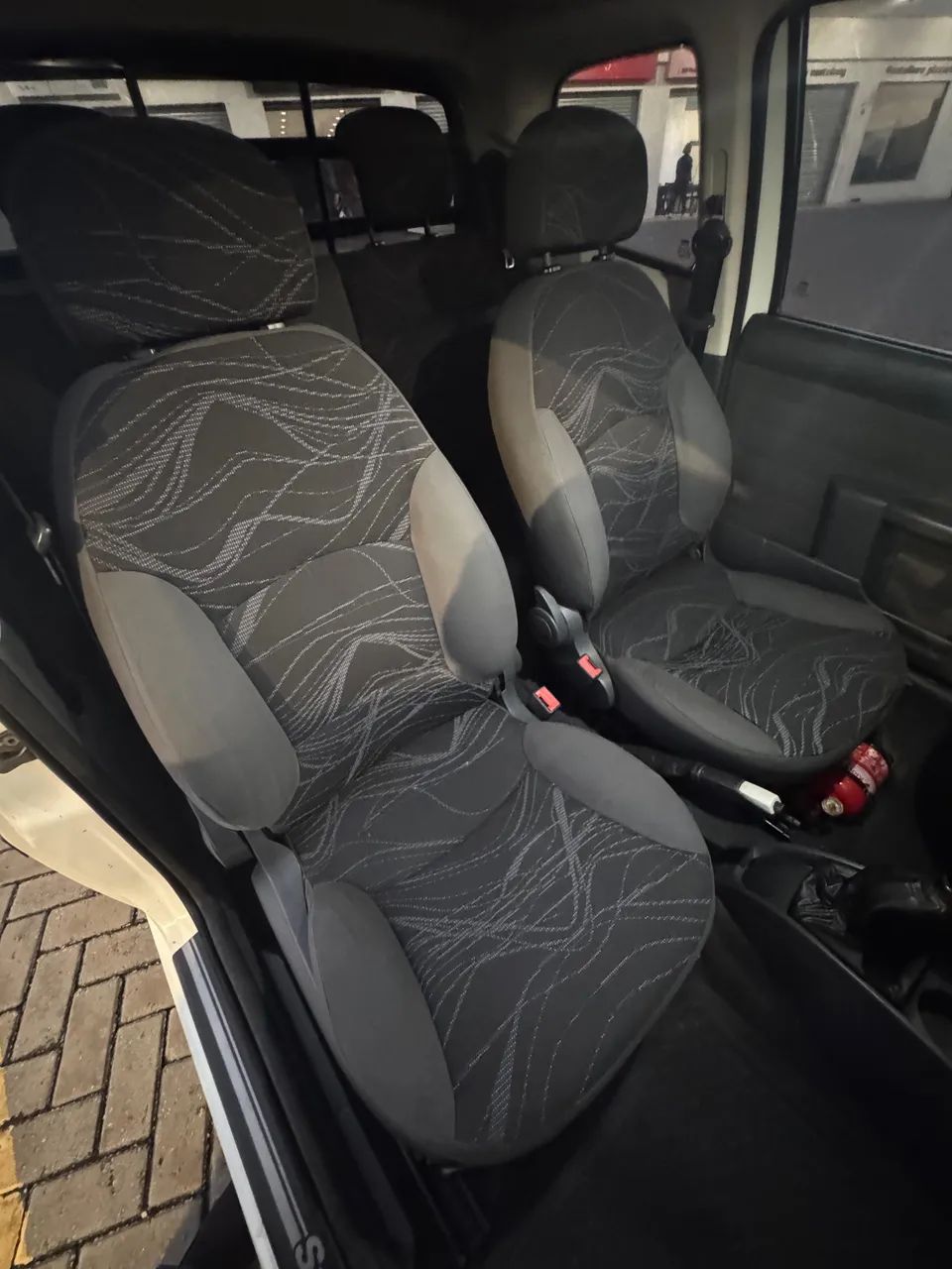 Fiat Strada Endurance 1.4 Flex 8V C 2022 - Foto 5