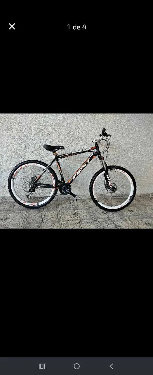 Bicicleta First Aro 26 MTB