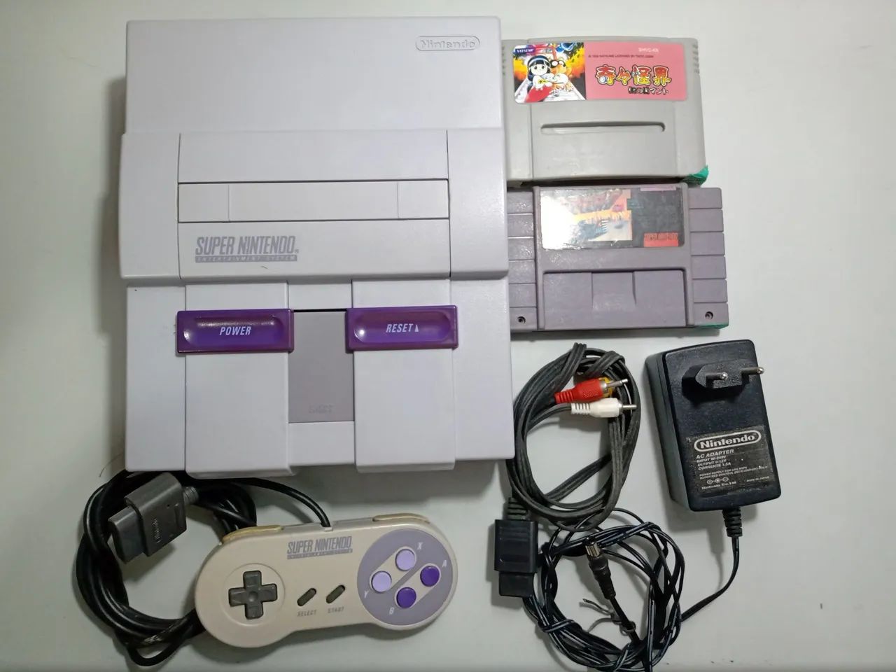 Super Nintendo completo com dois jogos