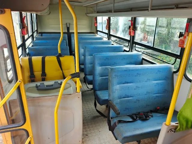 Vendo Microônibus Iveco  - Foto 2