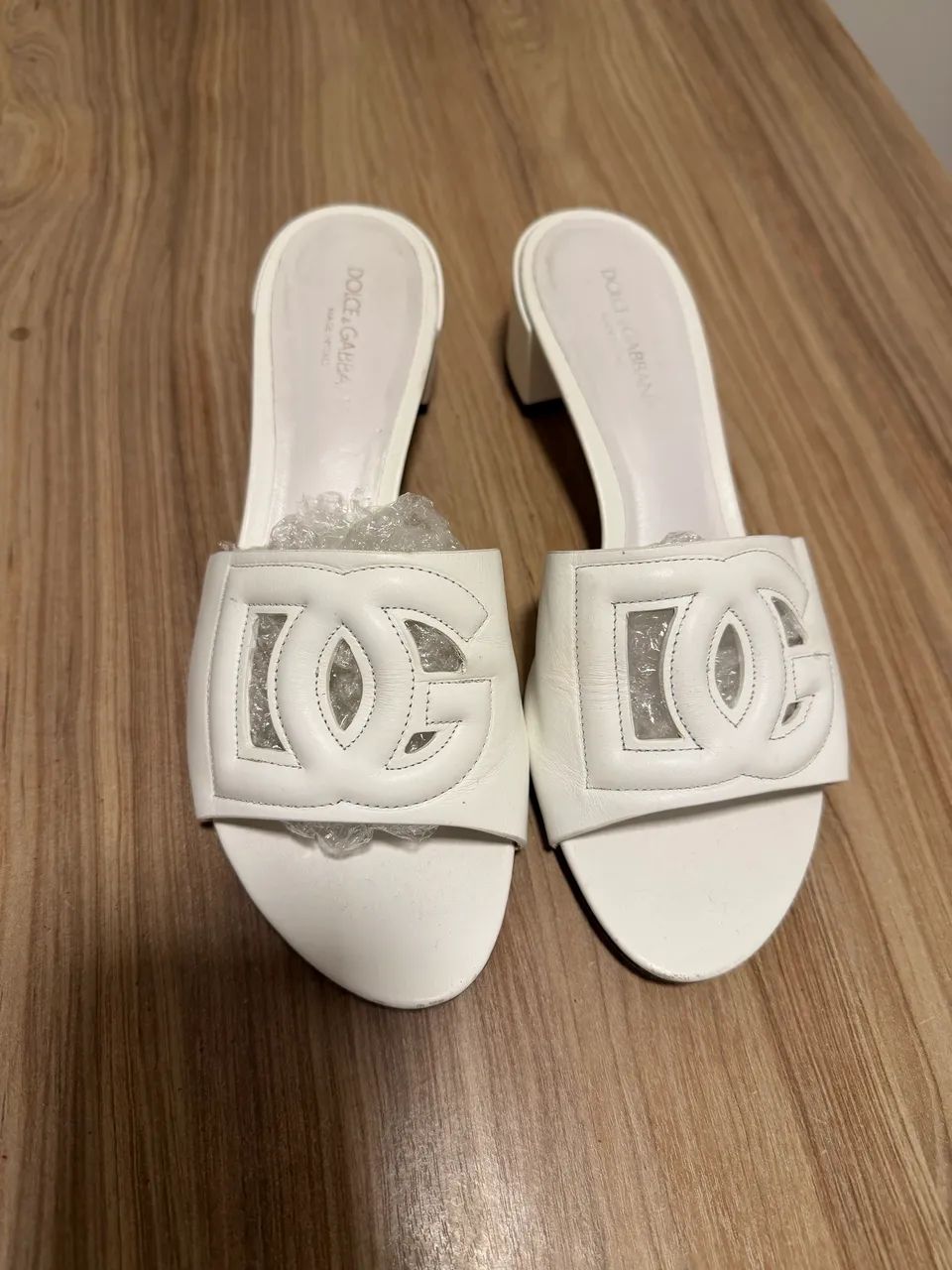 DOLCE & GABBANA - Mule Branco em Couro Legítimo - Foto 4