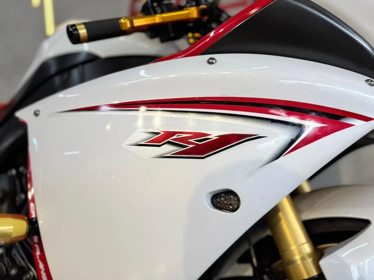 YAMAHA YZF R1 1000  - 2009 - Foto 3