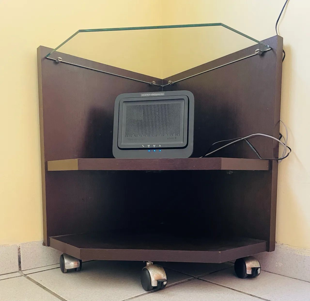 Mesa de canto madeira maciça  - Foto 2
