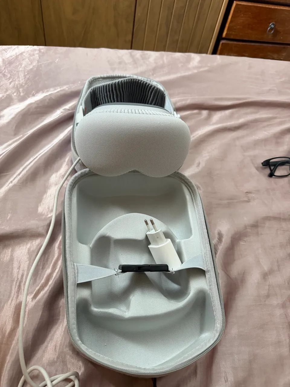 Apple Vision Pro 512gb Novinho - Peças e Acessórios de Vídeo Game