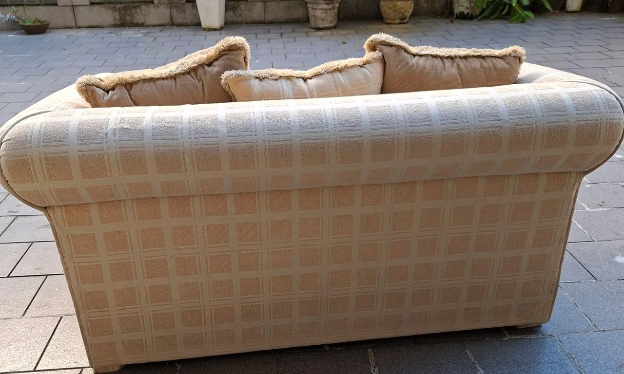 vendo Sofá 2 lugares - Foto 5
