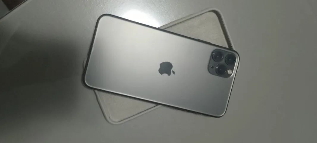 IPHONE 11 Pro Max 256 gb - Celulares e Smartphones - Alto do