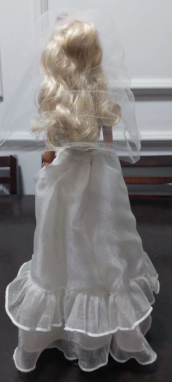 Boneca barbie Noiva - Foto 3