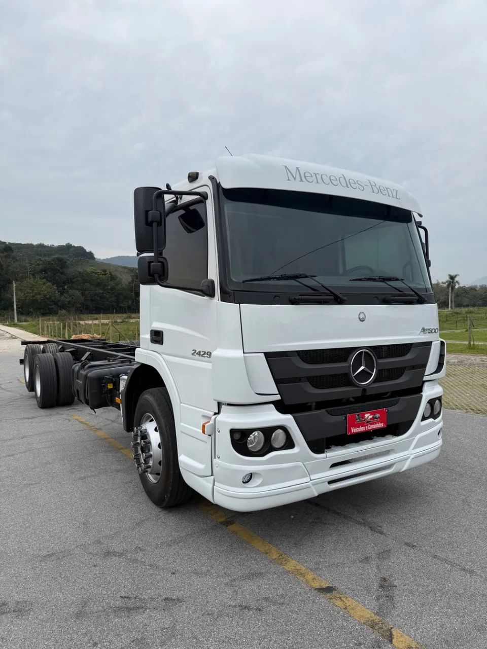 MB Atego 2429 6x2  - Foto 3