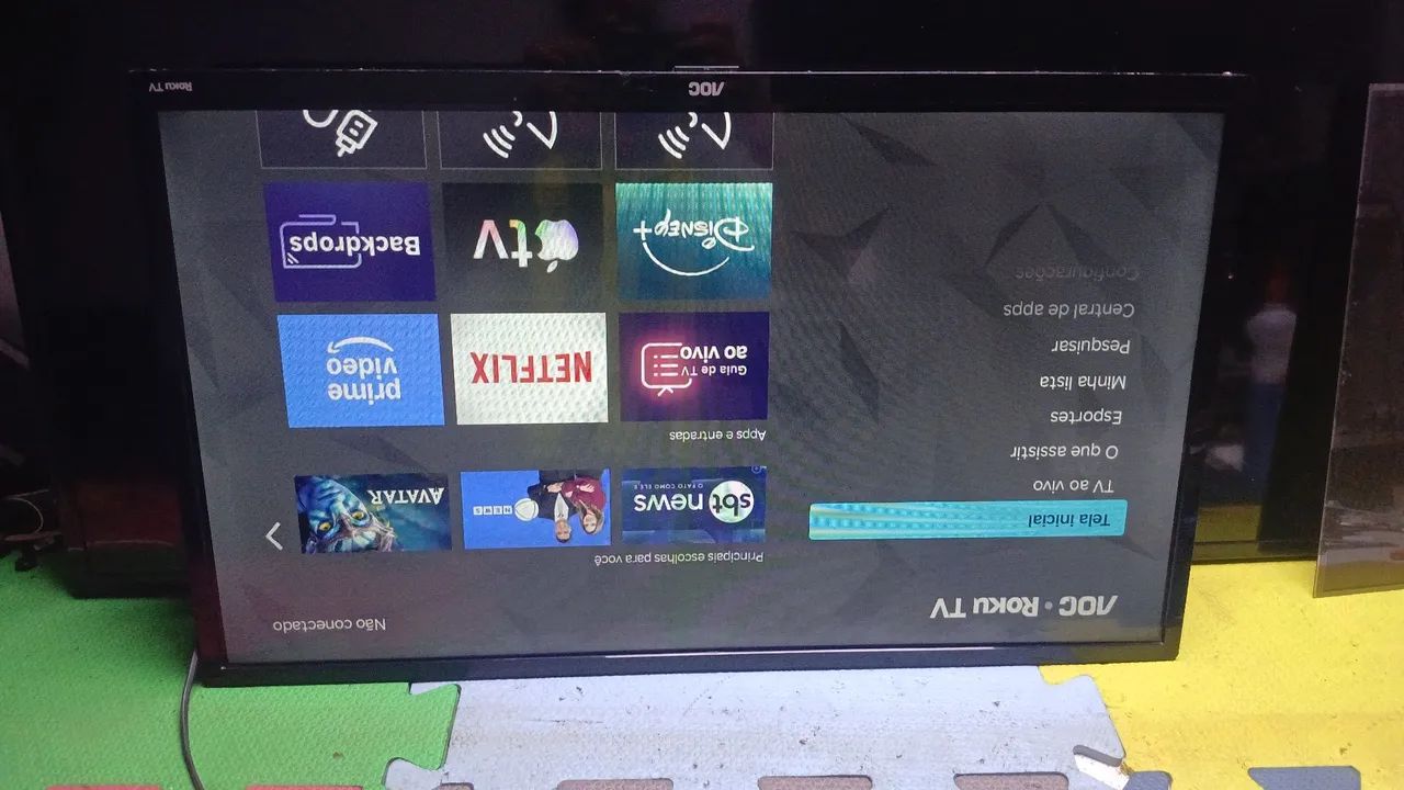 Vendo tv aoc roku tv de 32 polegadas no precinho 