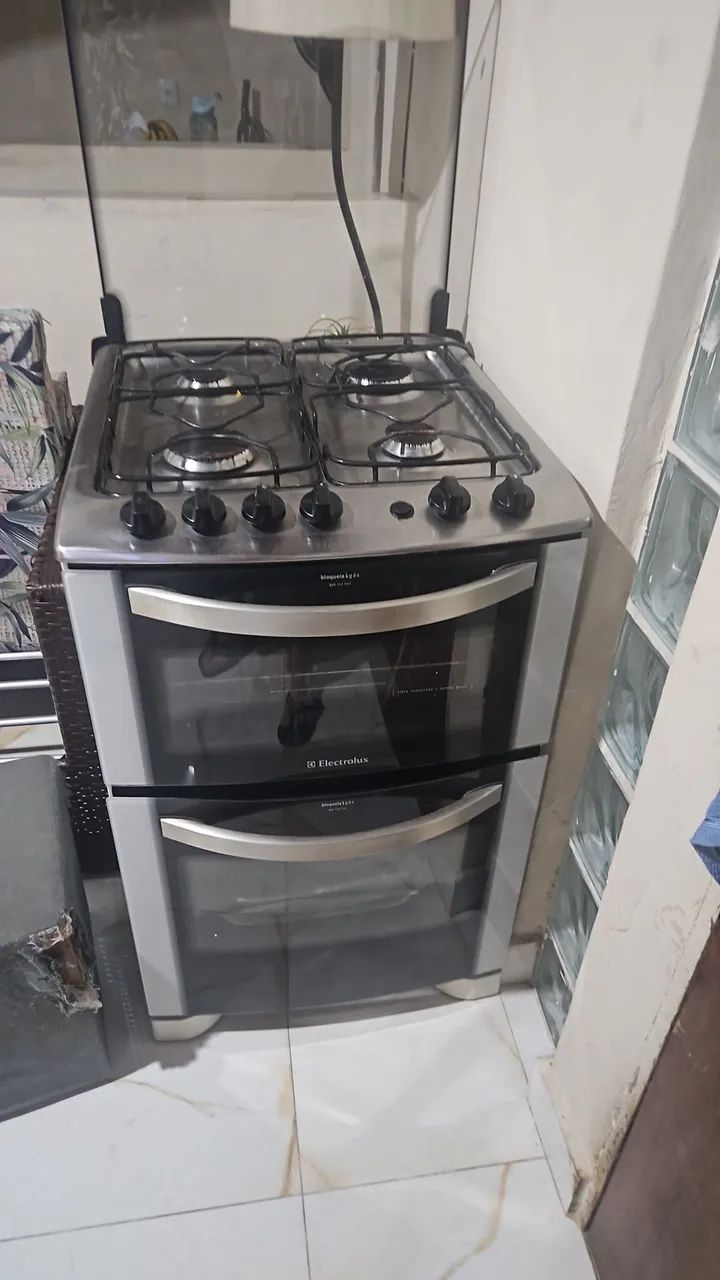 FOGÃO ELETROLUX 4 BOCAS 