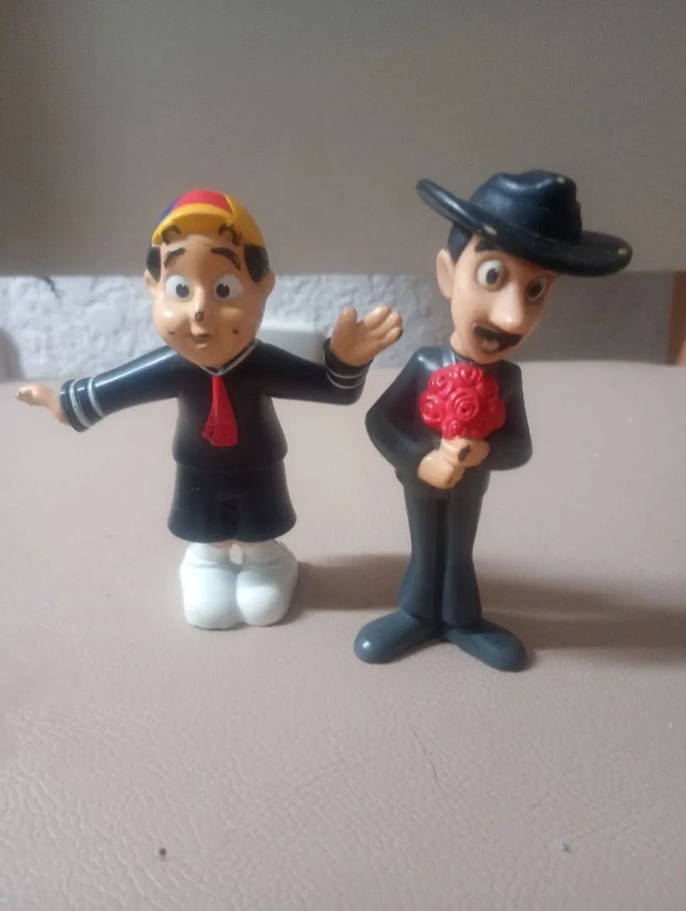KIT 2 BONECO TURMA DO CHAVES  - Foto 2