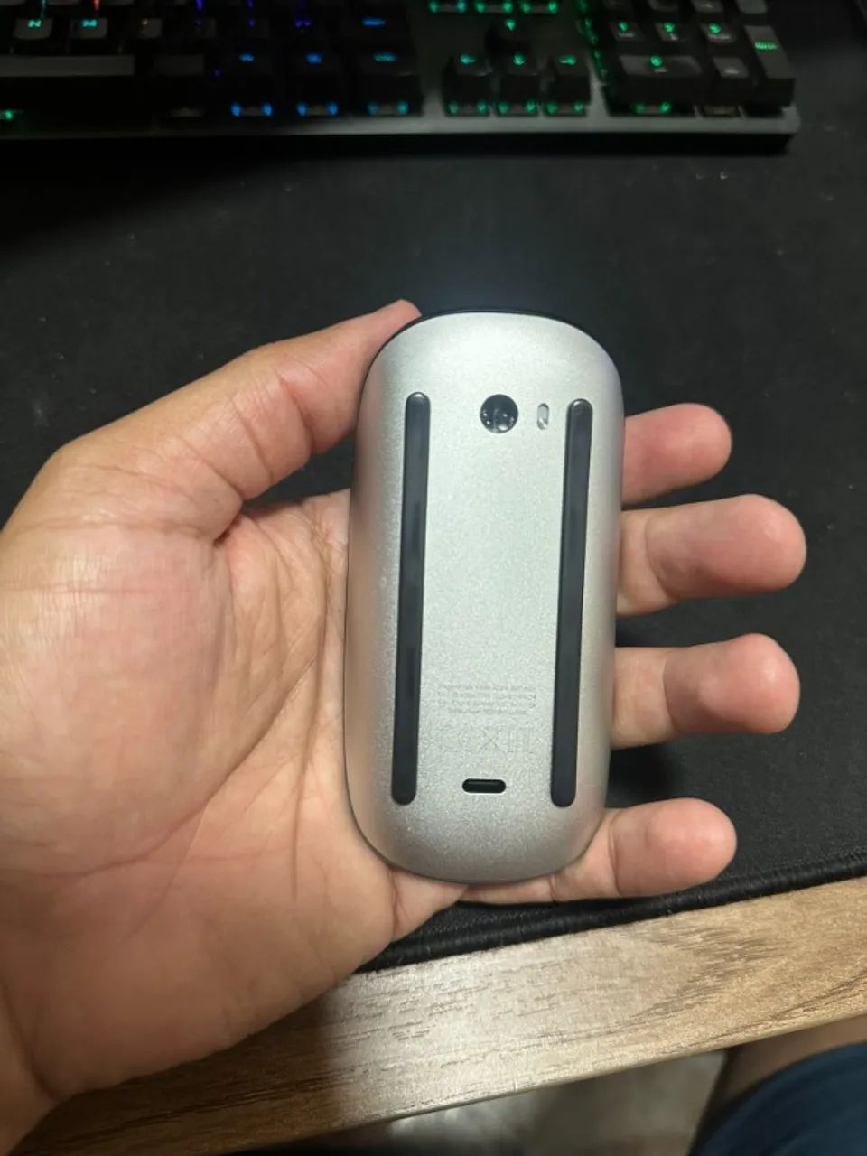Magic Mouse (USB?C) - Superfície Multi-Touch preta65082083826051121