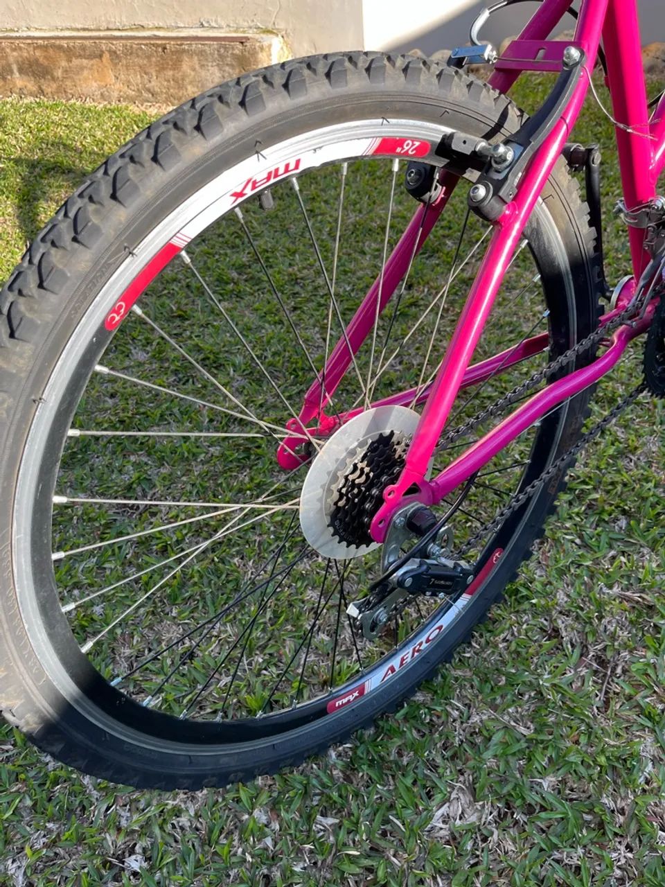 BICICLETA ARO 26 - cor de rosa  - Foto 4