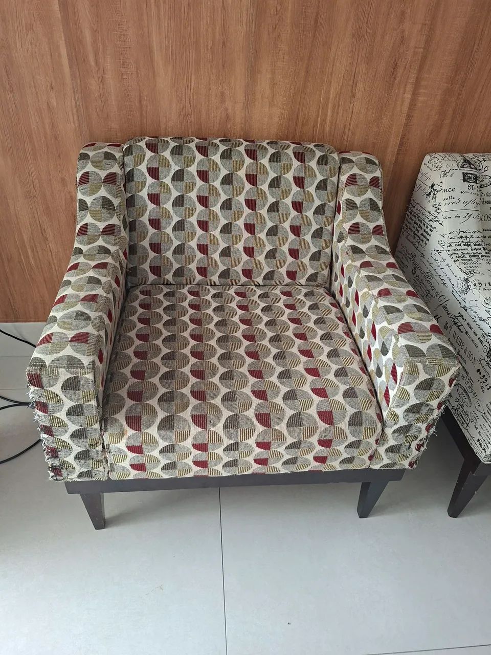 Duas poltronas decorativas  - Foto 3