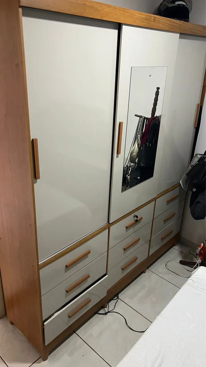 Vendo guarda roupa - Foto 2