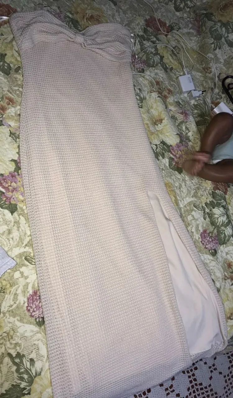 Vestido midi tomara que caia