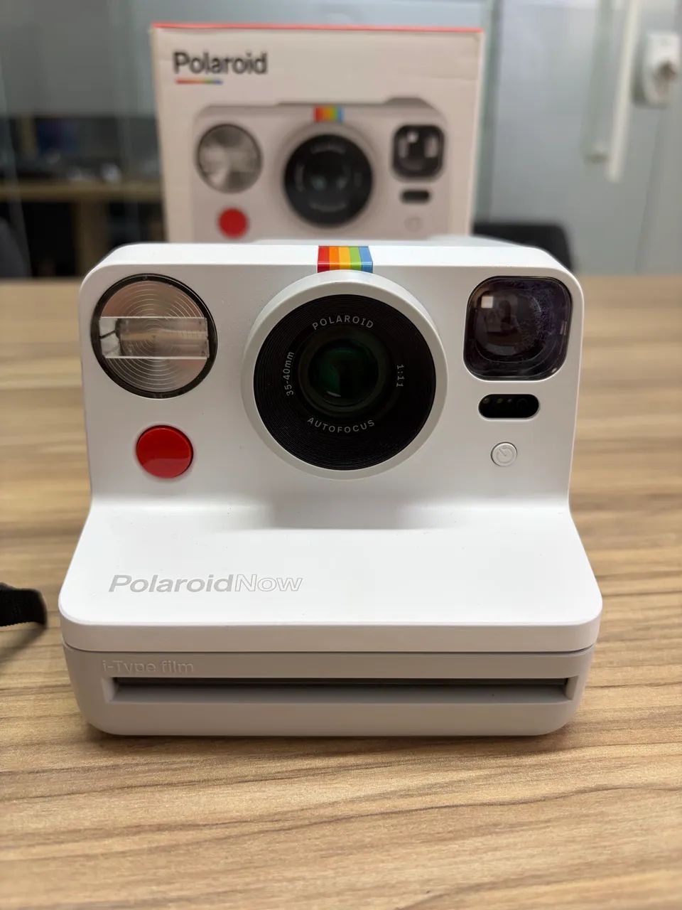 Polaroid Original Now i-Type - Câmera Instantânea + Caixa - Foto 2