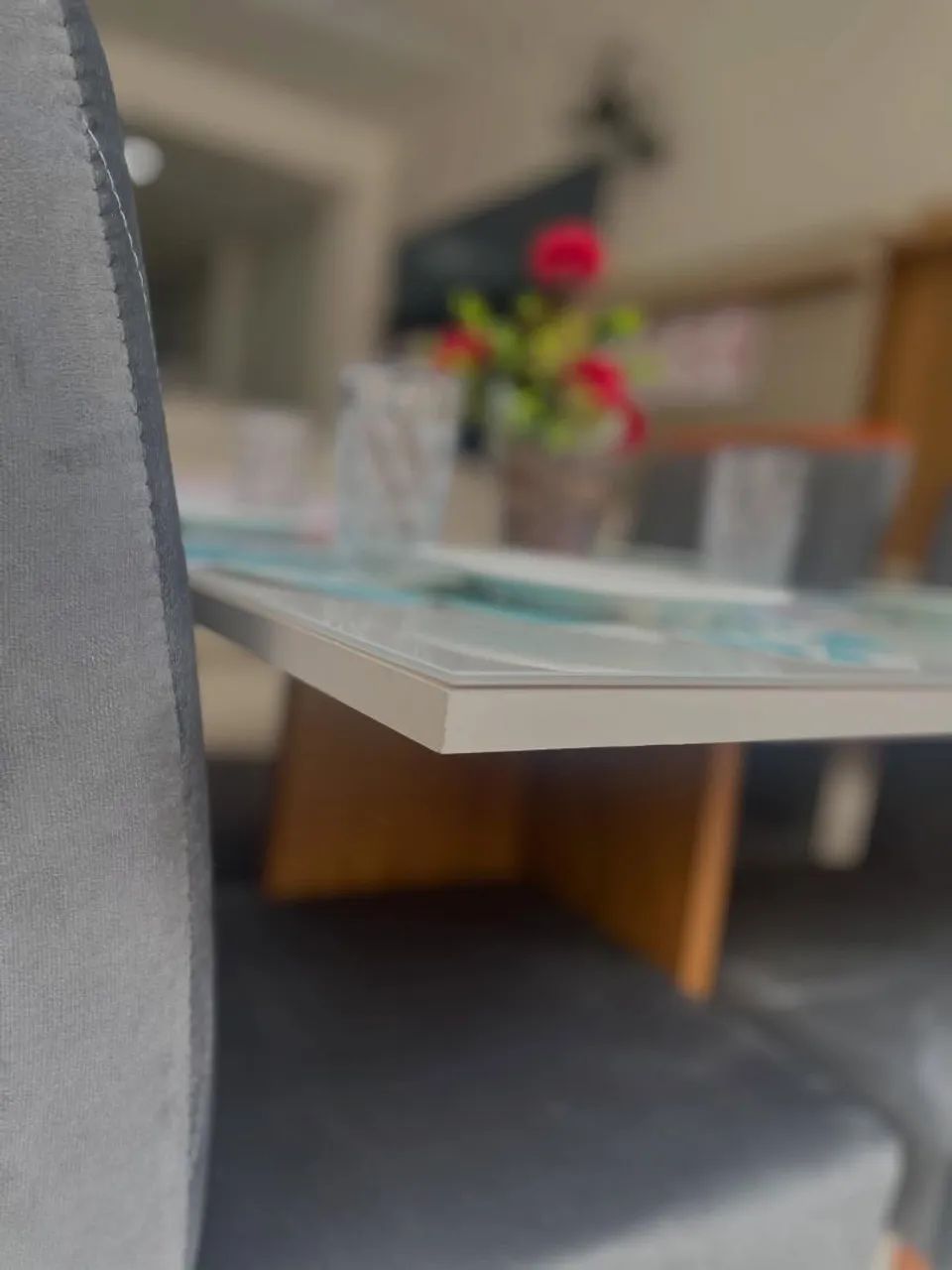 Mesa de jantar com 4 cadeiras  - Foto 4