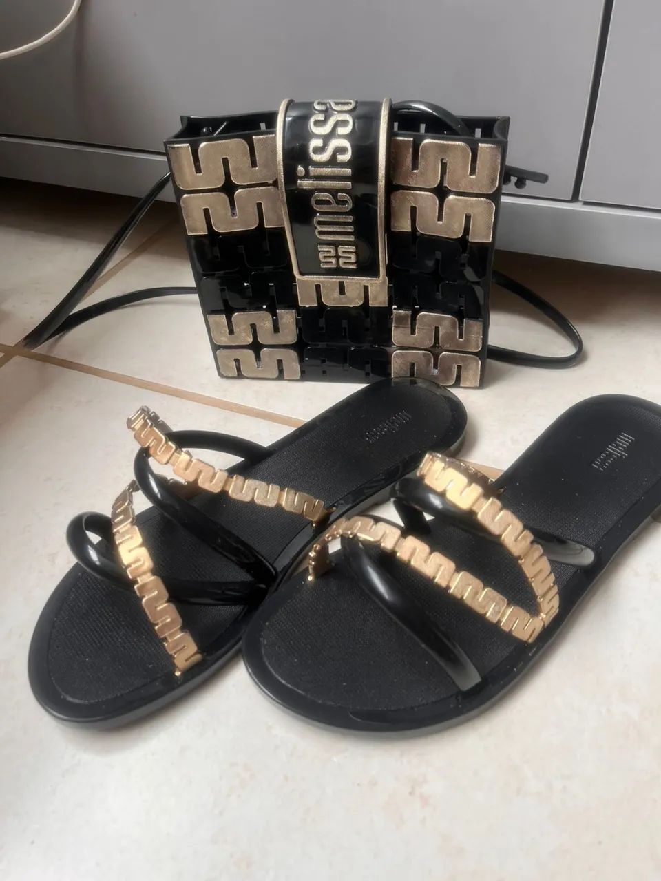 Bolsa e sandalia Melissa