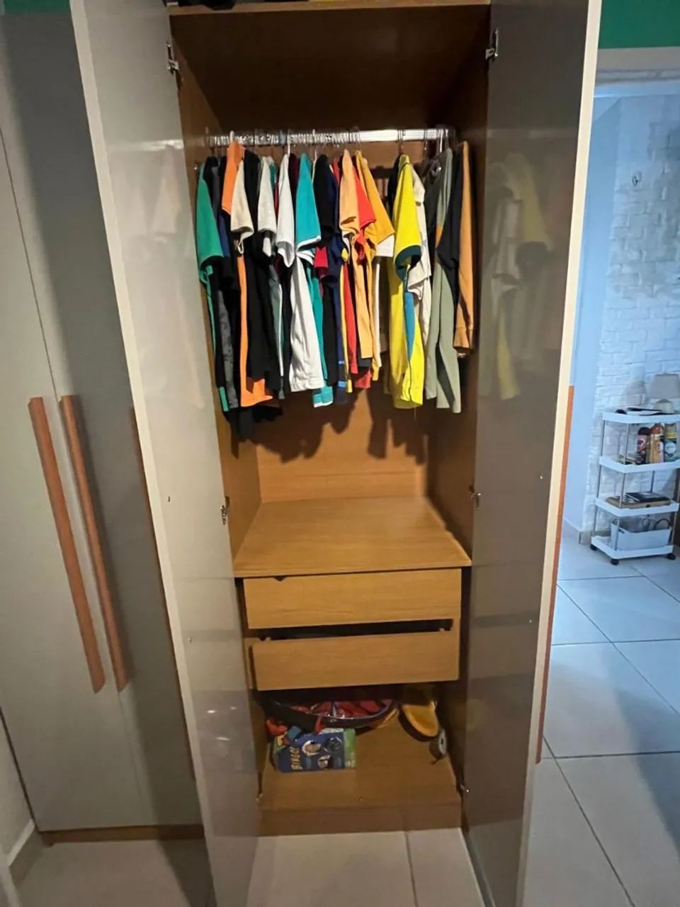 Guarda roupa solteiro - Foto 2