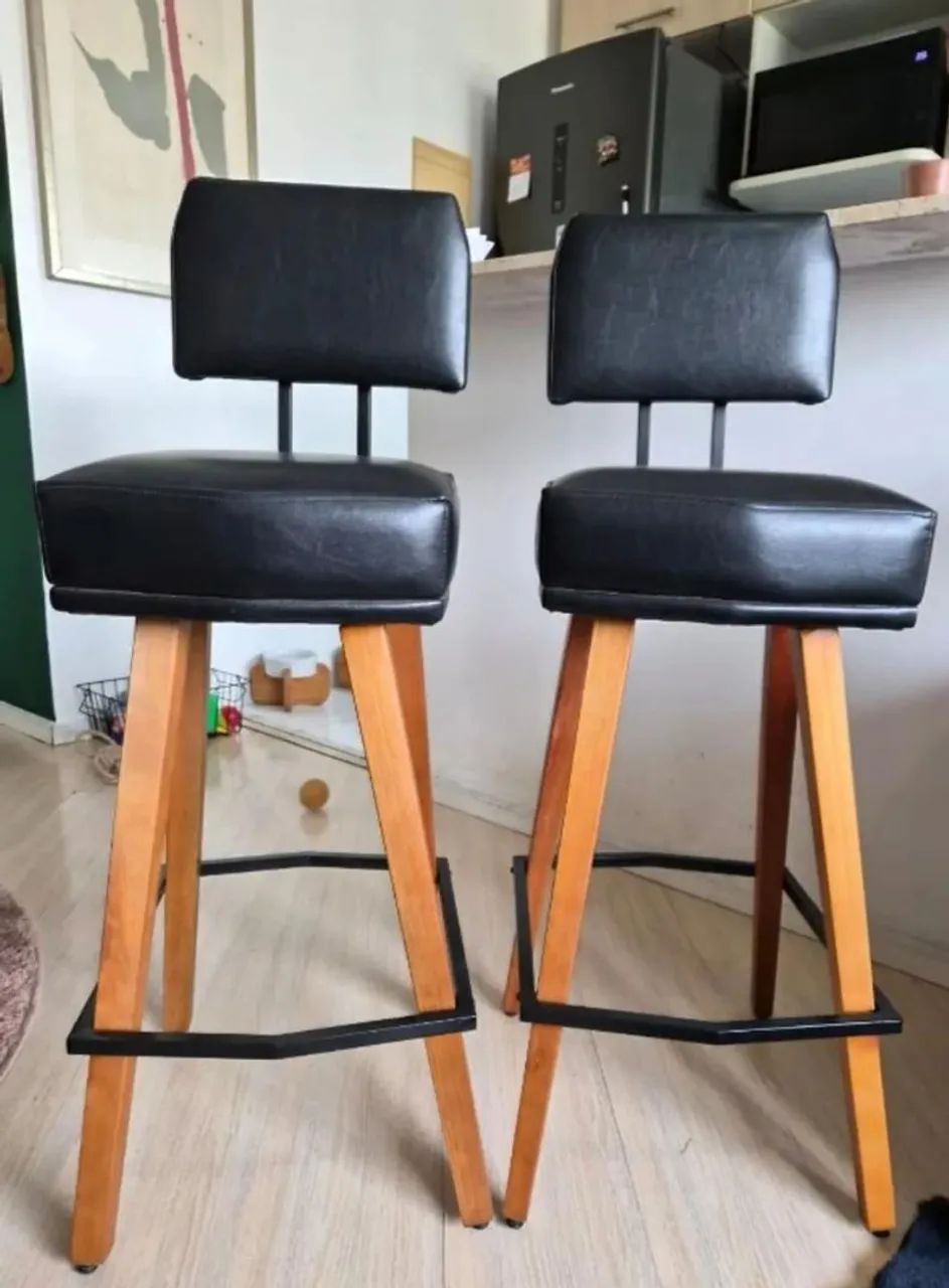 Banquetas altas acentos em couro legítimo estado excelente 