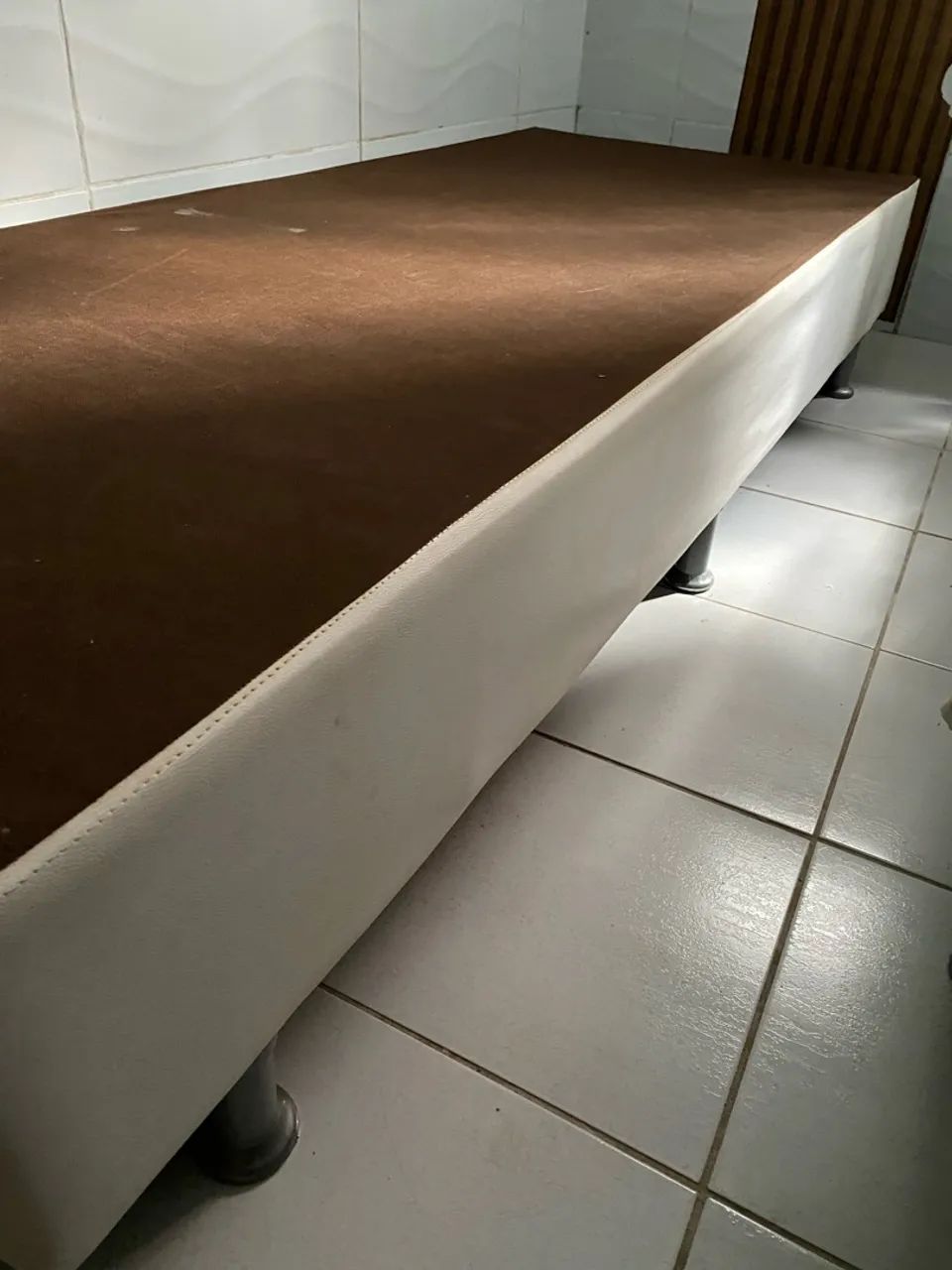 Base de cama box solteiro 