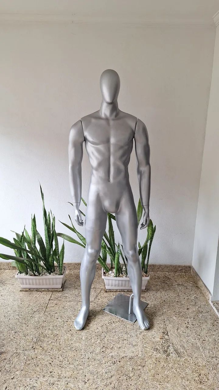2 Manequins 1 Masculino e 1 Feminino - Foto 5