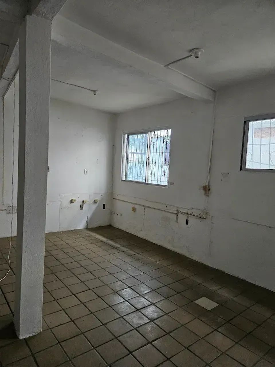 Prédio Nos Barris Com Ponto Comercial + 3 Apartamentos Oportunidade - Foto 5