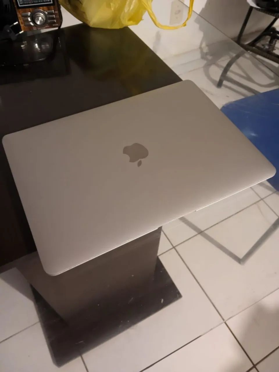 MacBook Air M1 - 8GB/256GB - Seminovo - Prata - Notebooks - Santo