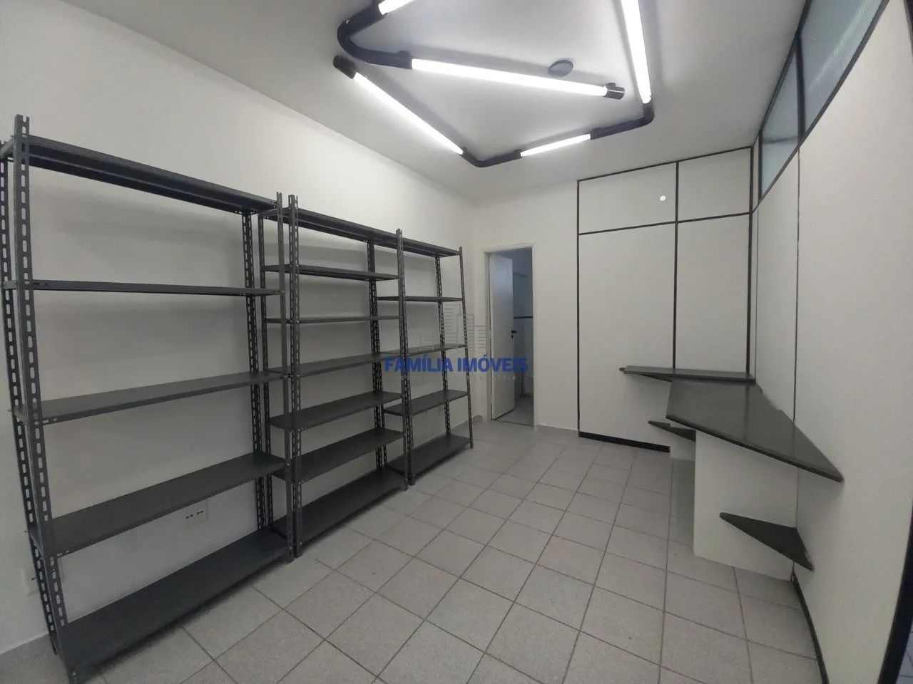 Alugar sala comercial Executive Tower Gonzaga Santos SP - Foto 4