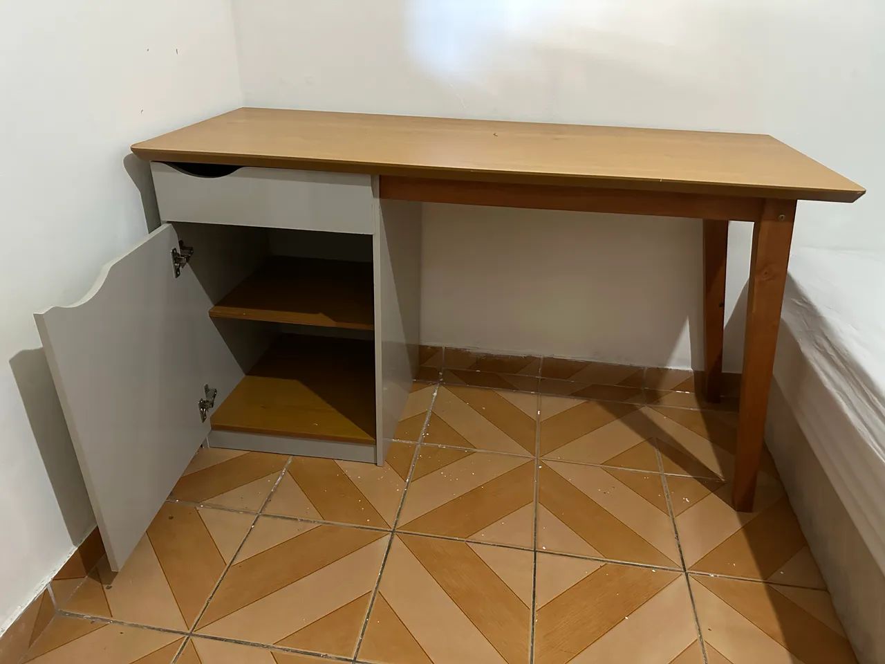 Escrivaninha  - Foto 2