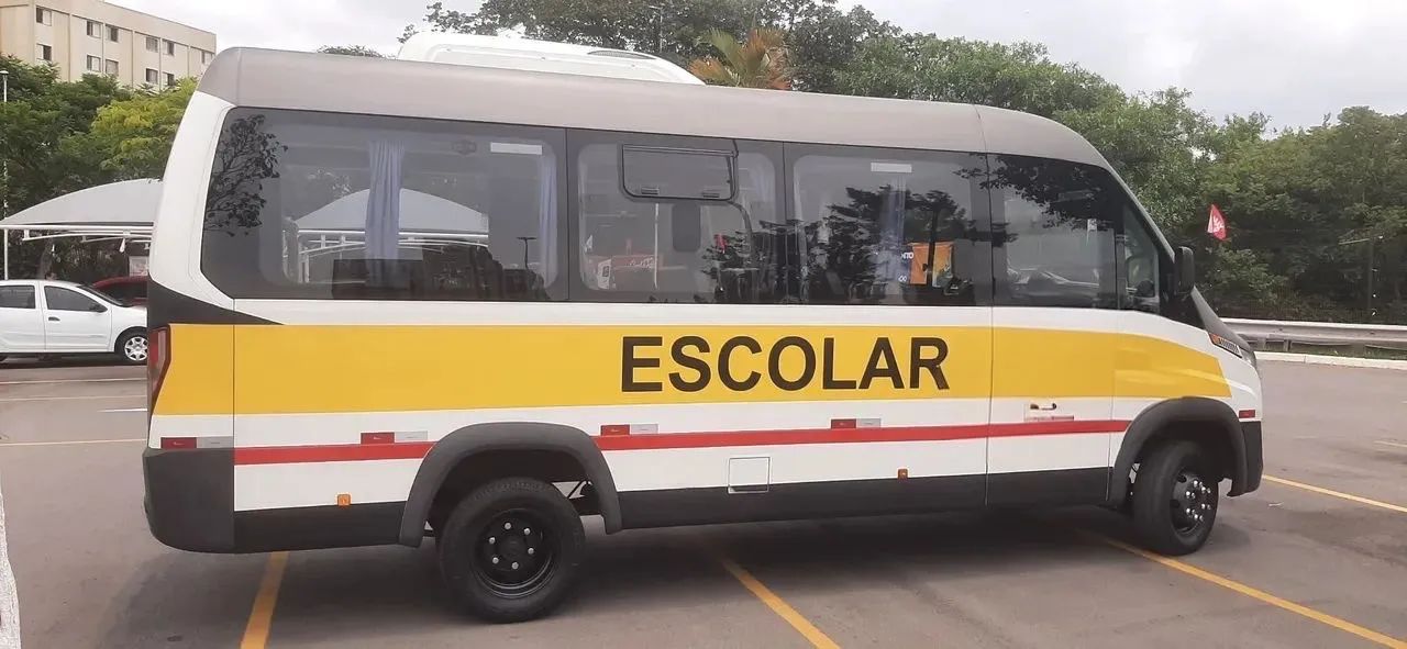VOLARE CINCO ESCOLAR 24L 2018 - Foto 4