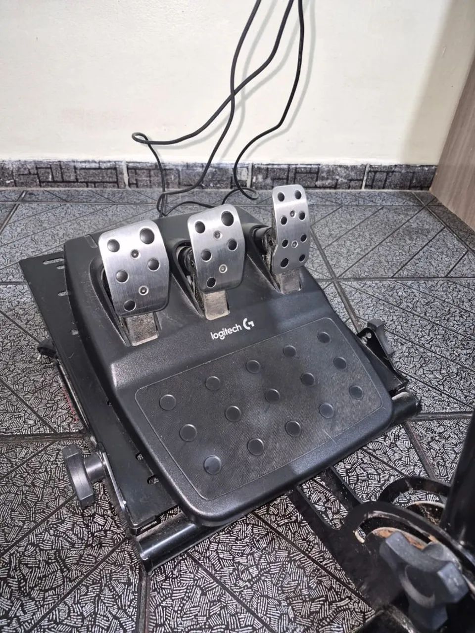 Volante logitech g29 + suporte ajustável, Compatível com PS, Xbox e Pc - Foto 4