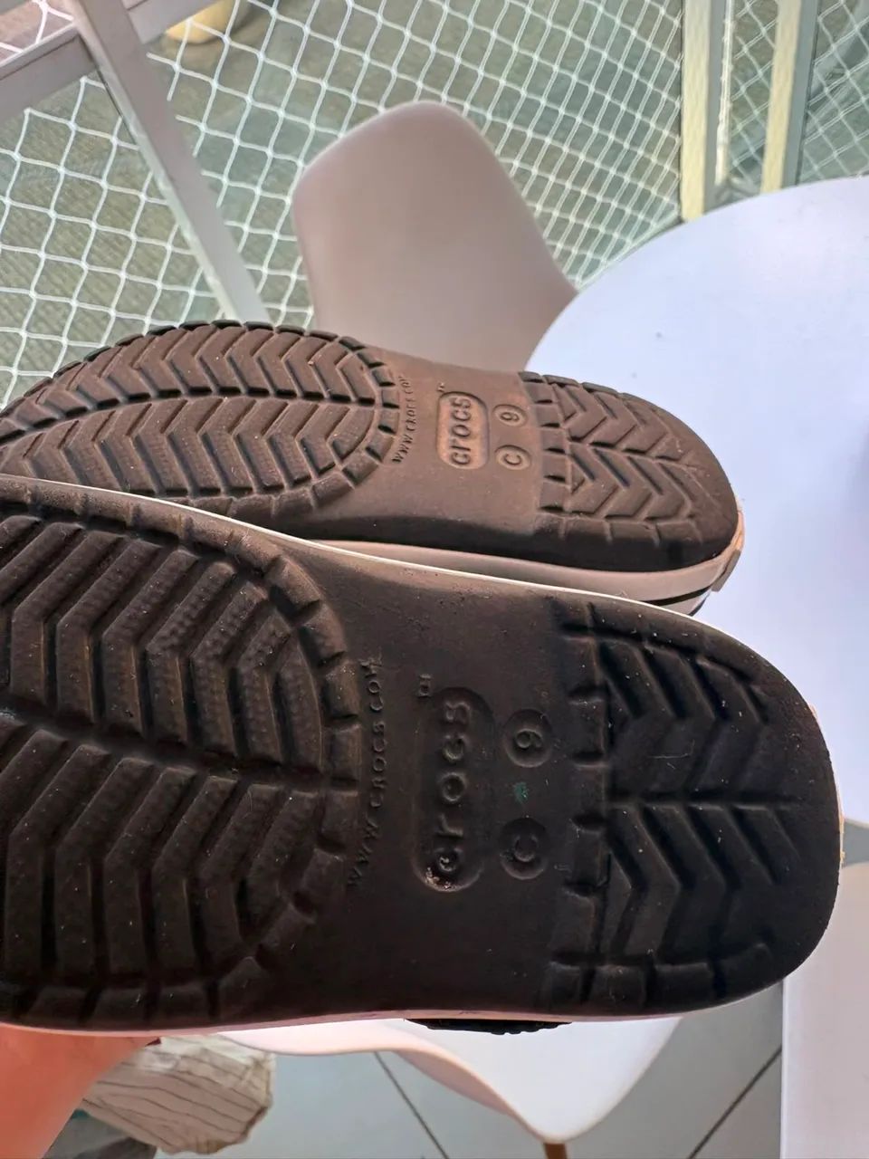 Crocs ótimo estado  - Foto 3
