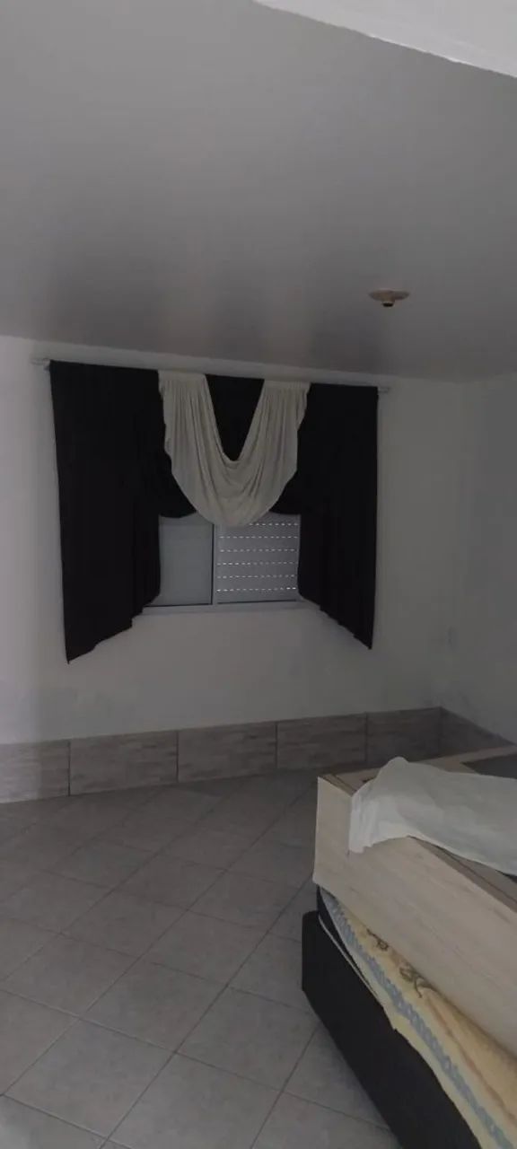 Vende-se Casa no bairro Aririu  - Foto 5