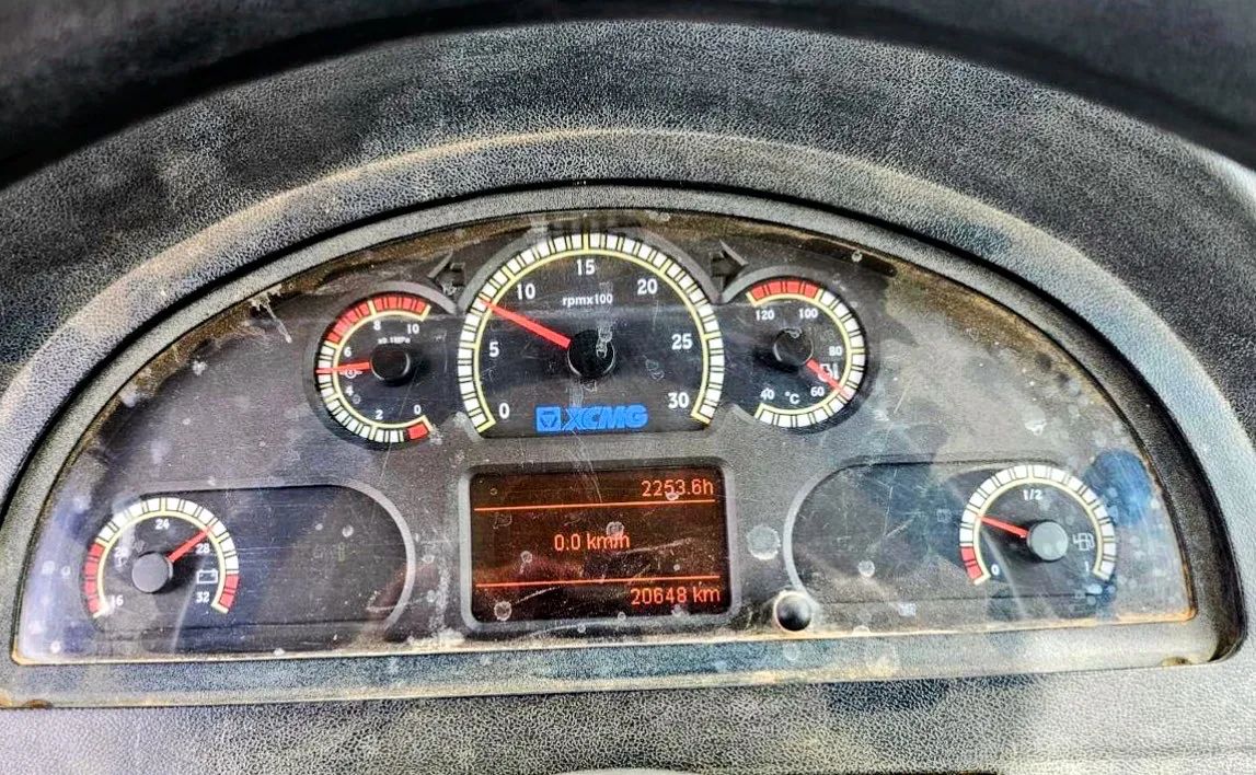 Rolo Compactador XCMG XS123 PDBR ano 2020 com 2.500 horas, Pata / Liso, em São Paulo  - Foto 6