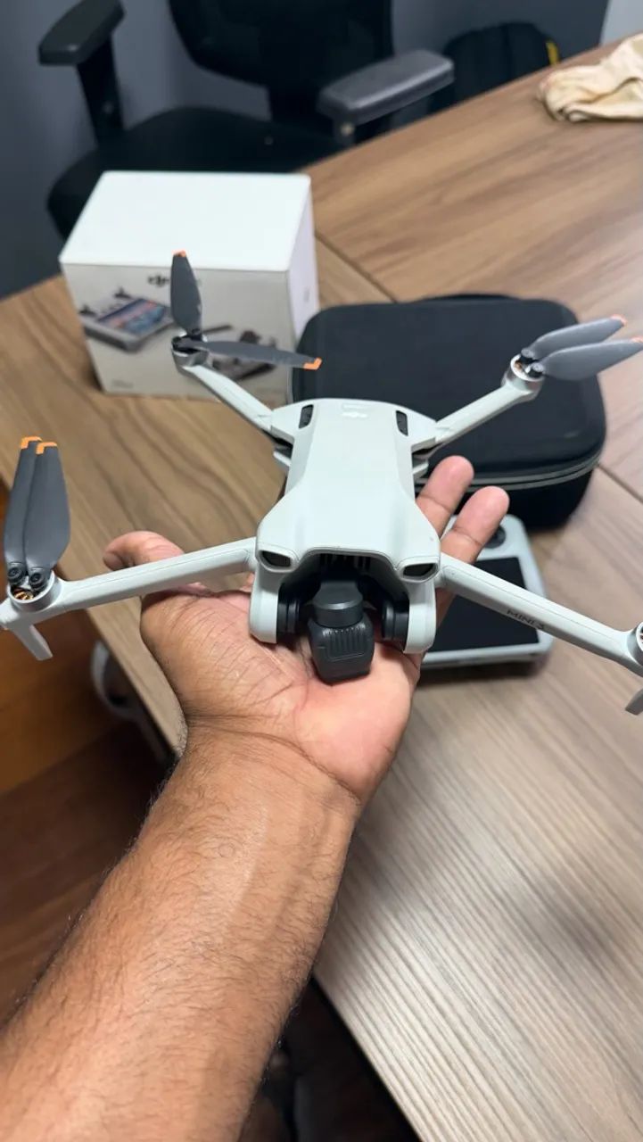 DJI Mini 3 4K + Controle DJI RC com Tela + Bag e Caixa Original - Foto 5