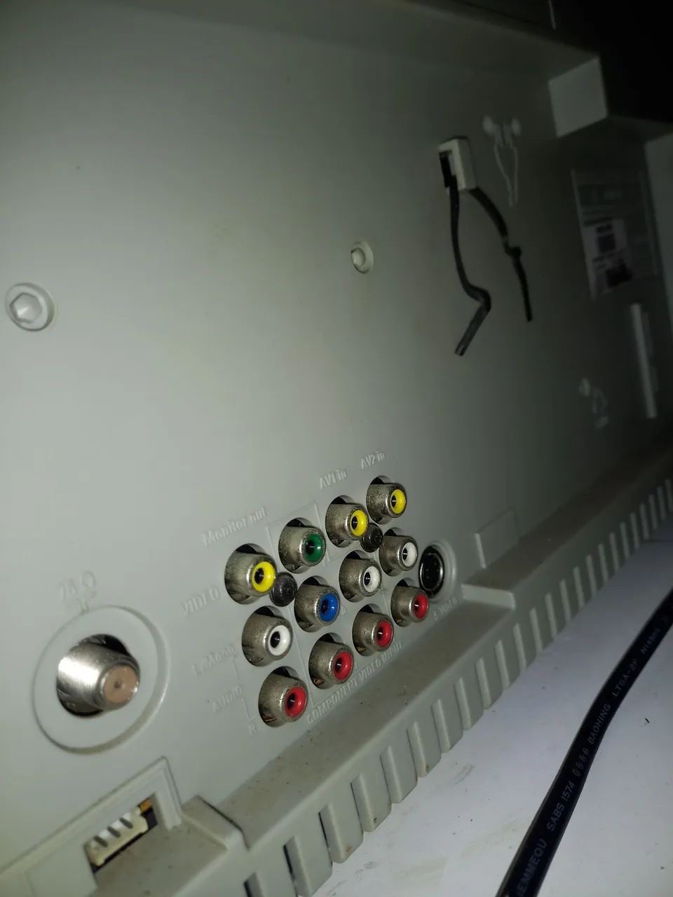 Tv de tubo Philips, imagem não quer abrir.  - Foto 3
