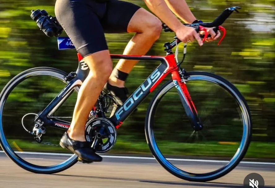 BICICLETA FOCUS IZALCO MAX TRIATHLON - Foto 4