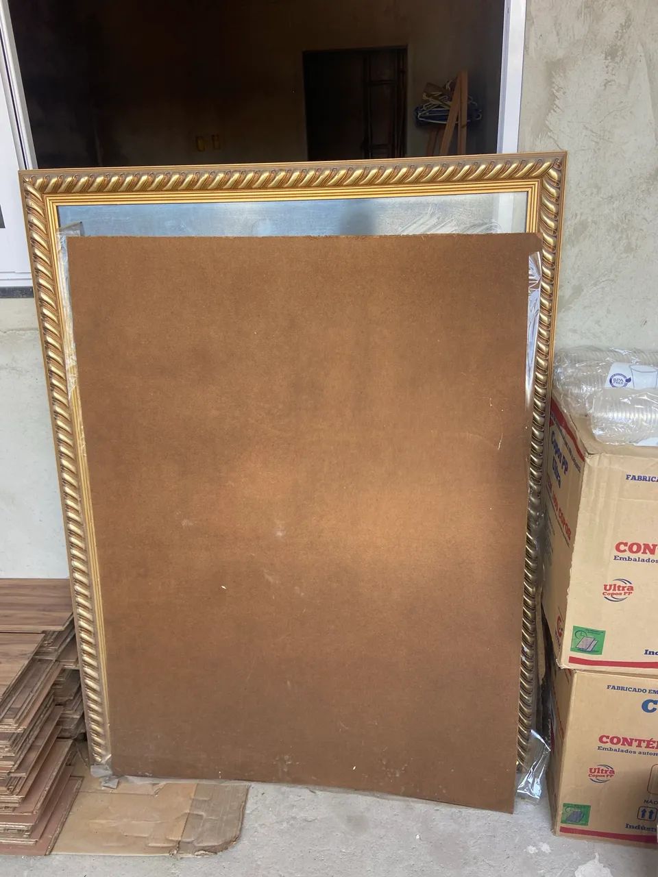 Moldura para quadro de parede 