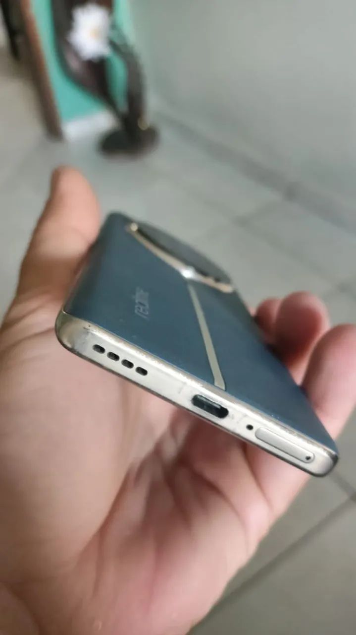 VENDO OU TROCO REALME 12 PRO PLUS  - Foto 2