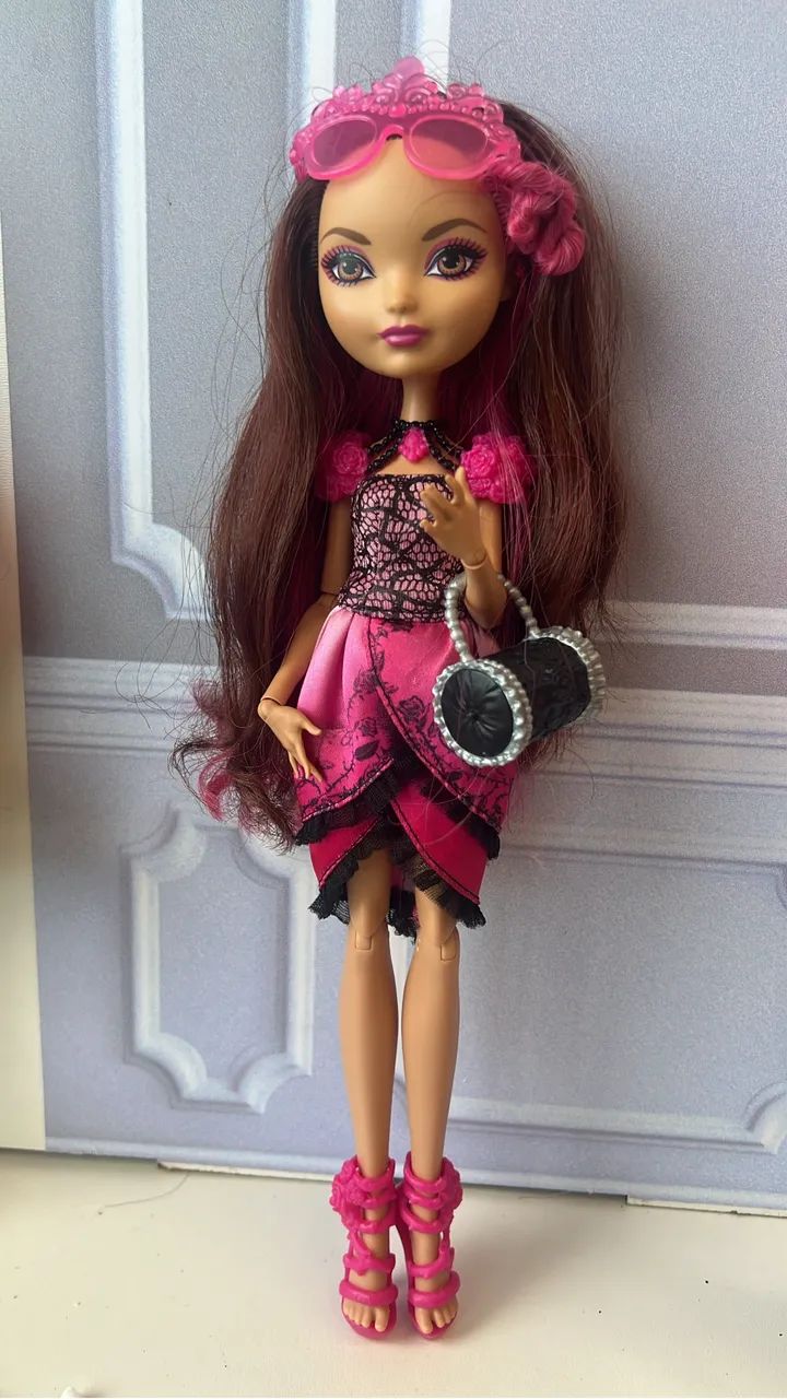 Boneca Briar Beauty básica - Ever After High