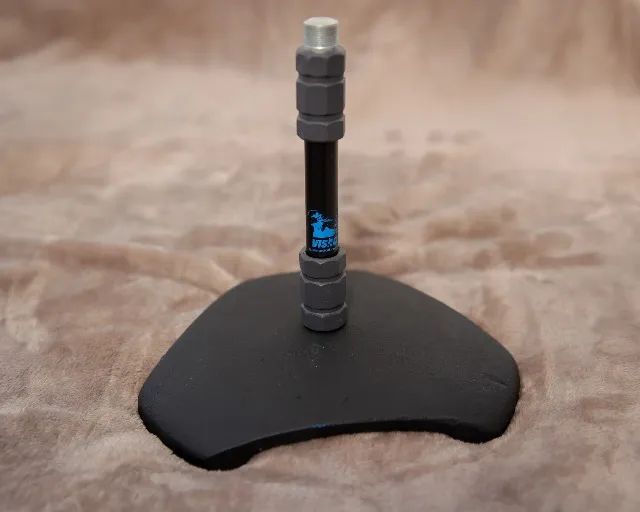 PEDESTAL DE MESA PARA MICROFONE COM TUBO FIXO P/LOCUÇÃO - PODCAST - Foto 3