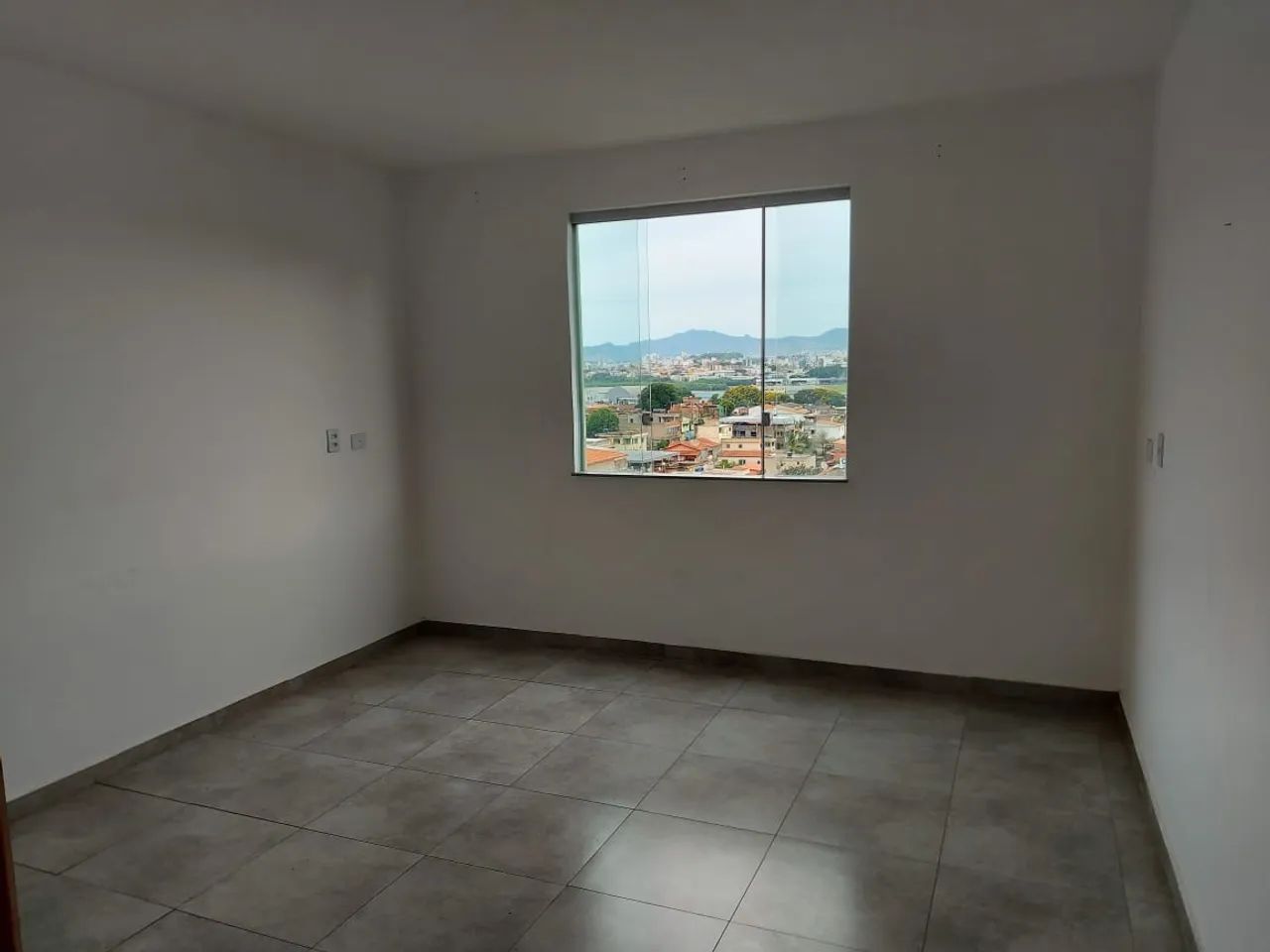 Apartamento com 2 Quartos para aluguel, 50m² - Foto 4