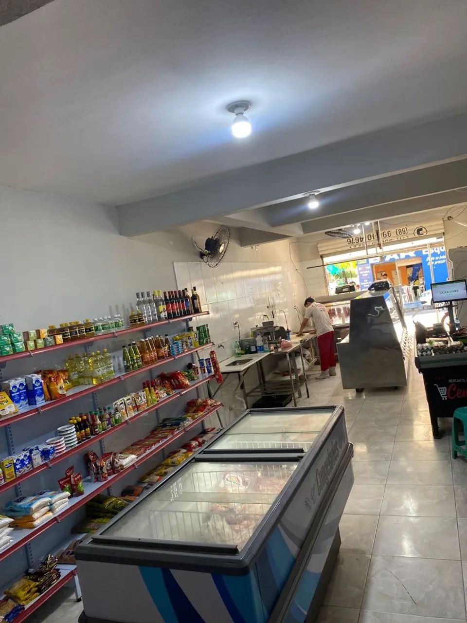 Vendo açougue completo,funcionando e com um público diariamente bom.  - Foto 2