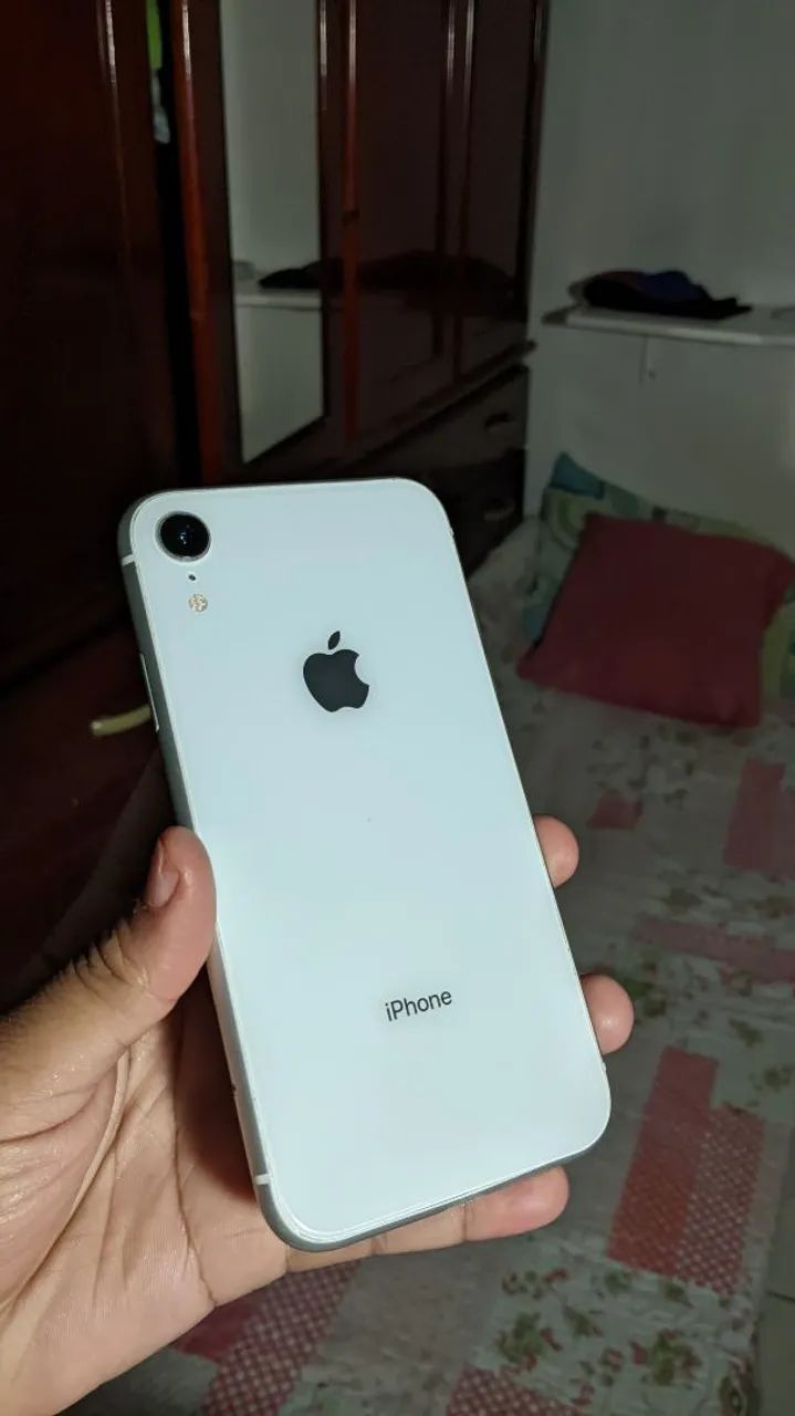 iPhone XR